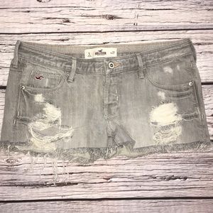 Hollister shorts size 5/27